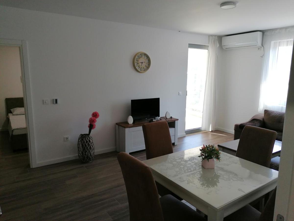Apartamento Riki Dream Dobra Voda Exterior foto